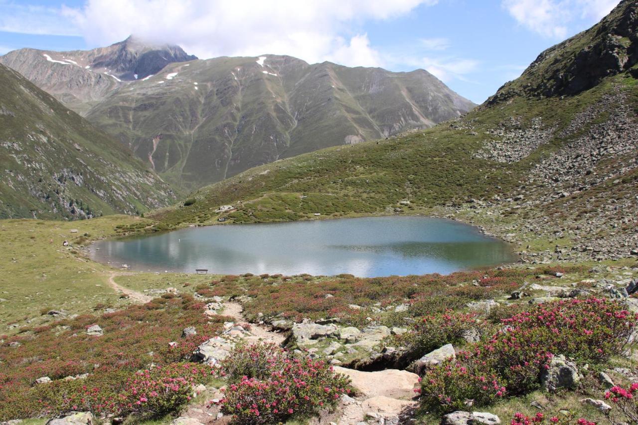 Gaestehaus Landhaus Tyrol 그리스 임 젤라인 외부 사진