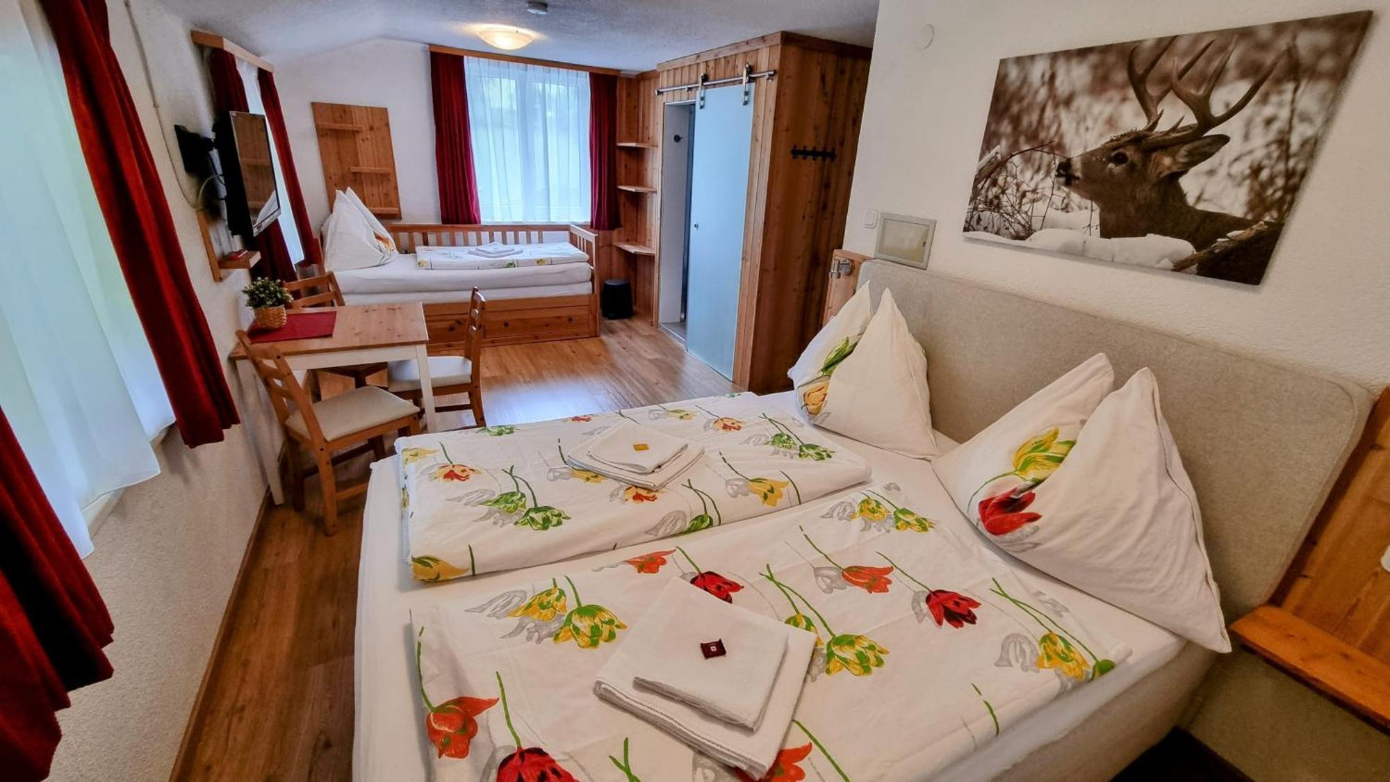 Gaestehaus Landhaus Tyrol 그리스 임 젤라인 외부 사진