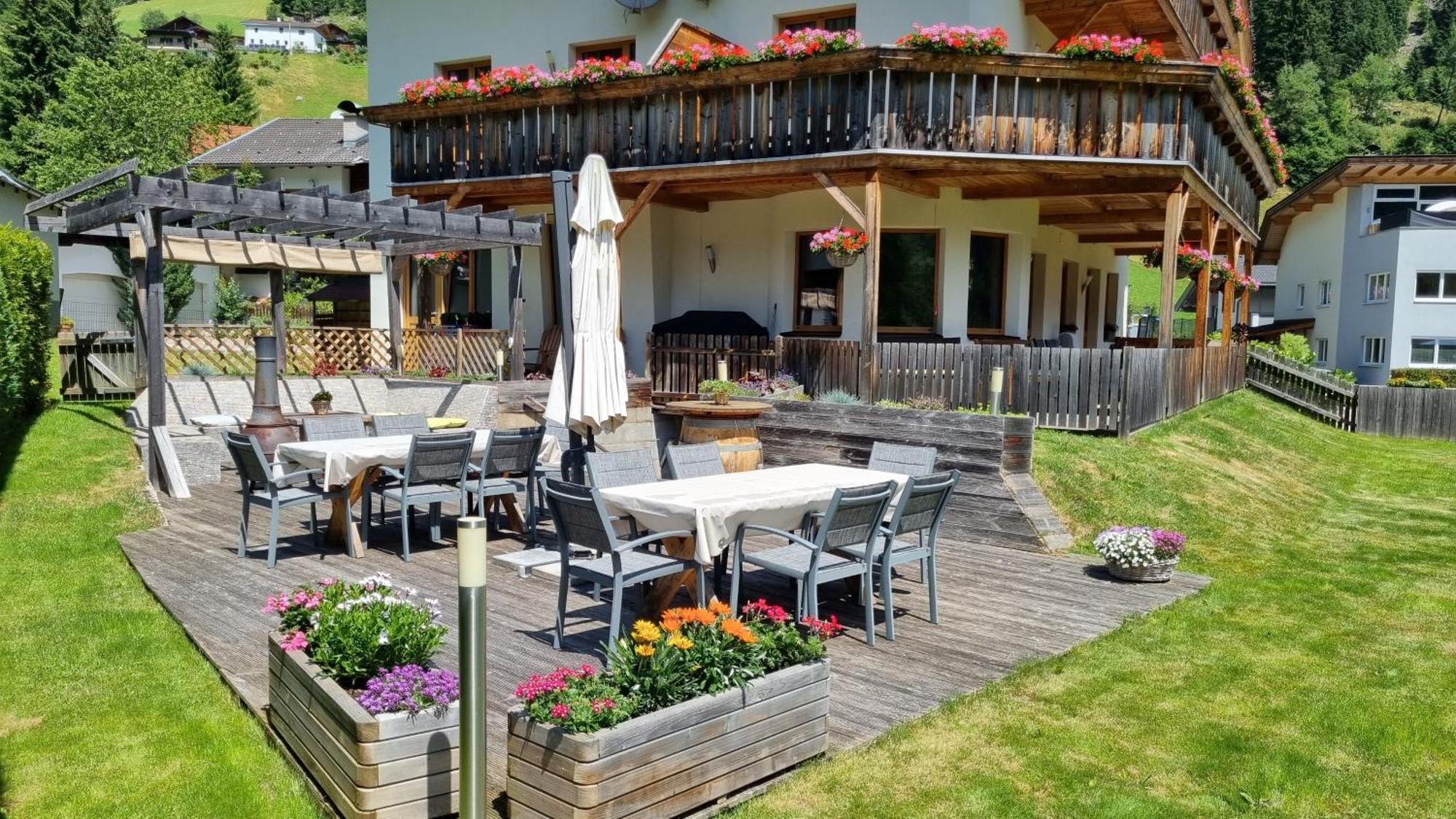 Gaestehaus Landhaus Tyrol 그리스 임 젤라인 외부 사진