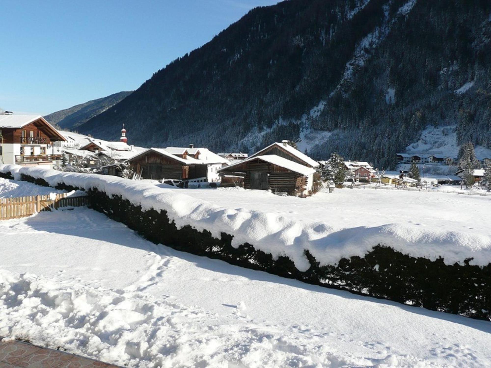 Gaestehaus Landhaus Tyrol 그리스 임 젤라인 외부 사진